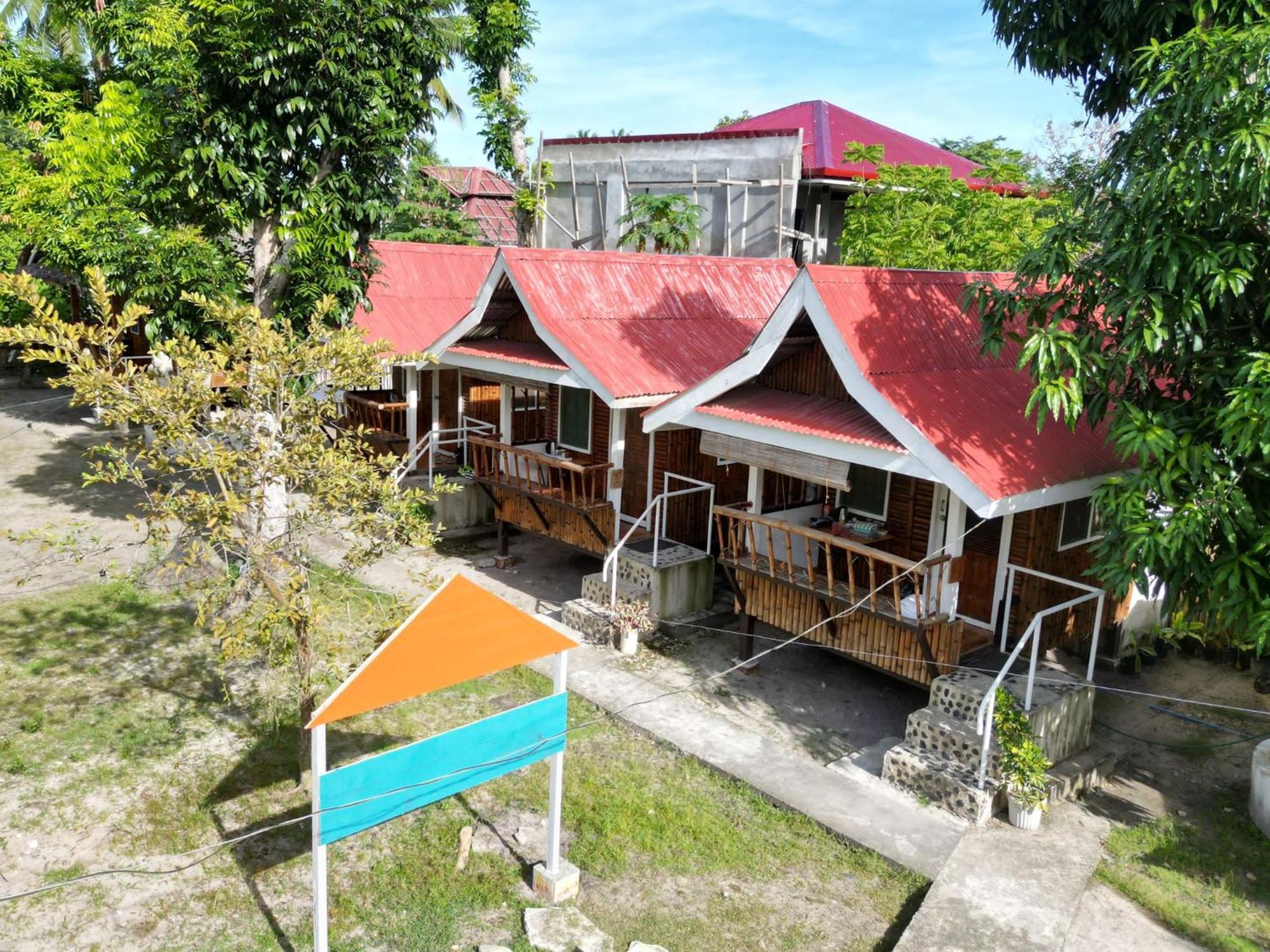 Bff Backpacker'S Inn Сан-Висенте Экстерьер фото